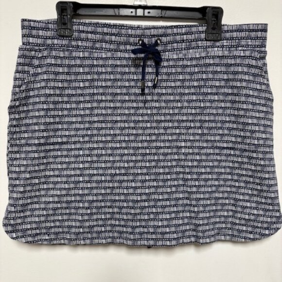 CROFT & BARROW STRETCH WOMEN NAVY/WHITE 100% COTTON SKORT. SZ. L - Picture 1 of 3